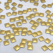 Load image into Gallery viewer, Matte Gold Square Pyramid Shaped Hotfix Nailhead / Available Size 5x5mm / 100pc
